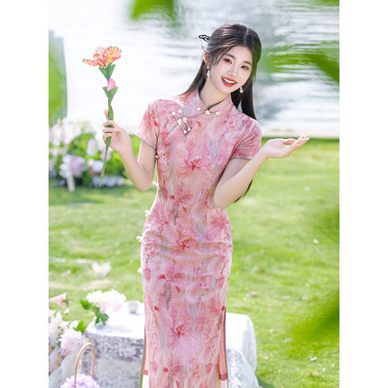 粉色旗袍2025新款夏季改良年轻款少女新中式国风女装连衣裙绝美