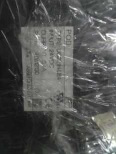 触摸屏 UG221H-LE4 UG220H-LC4 GS2110-WTBD UG221H-LR4 V606M10