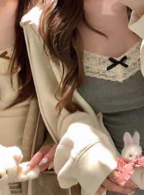 纯欲蕾丝花边灰色吊带背心女带胸垫内搭外穿短款修身设计感小众女
