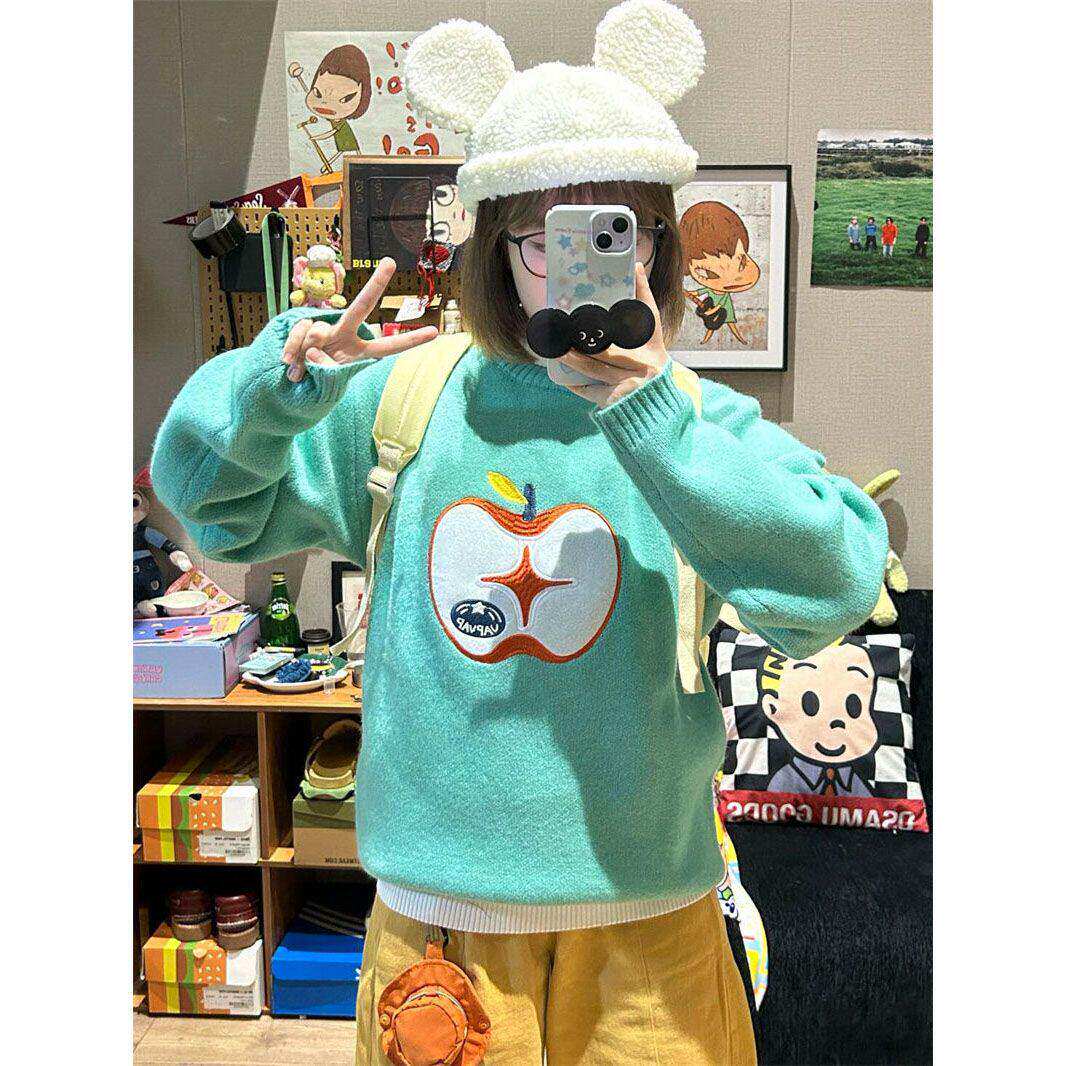 甜美可爱苹果提花圆领套头毛衣女学生秋冬新款日系宽松遮肉针织衫