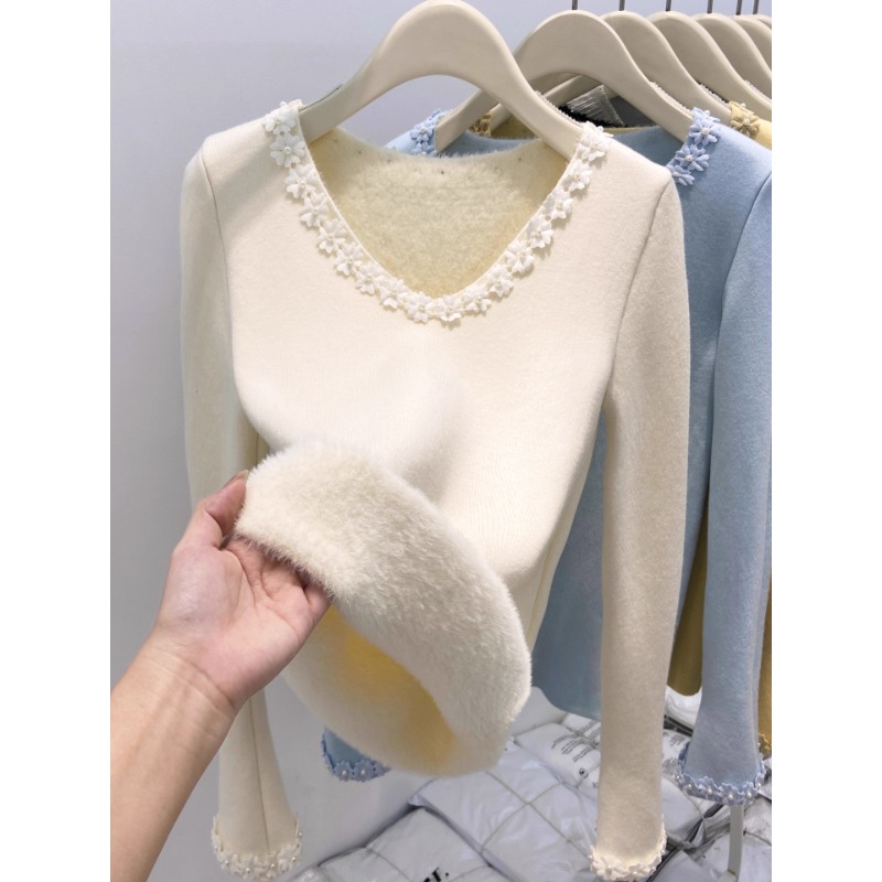 法式钉珠花边V领加绒加厚针织衫女冬季新款修身显瘦内搭打底上衣