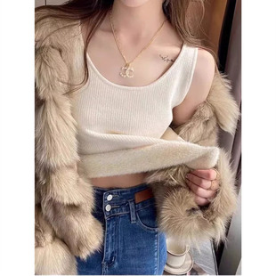 加绒保暖背心2025新款奶呼呼吊带内搭女秋冬白色加厚打底针织上衣