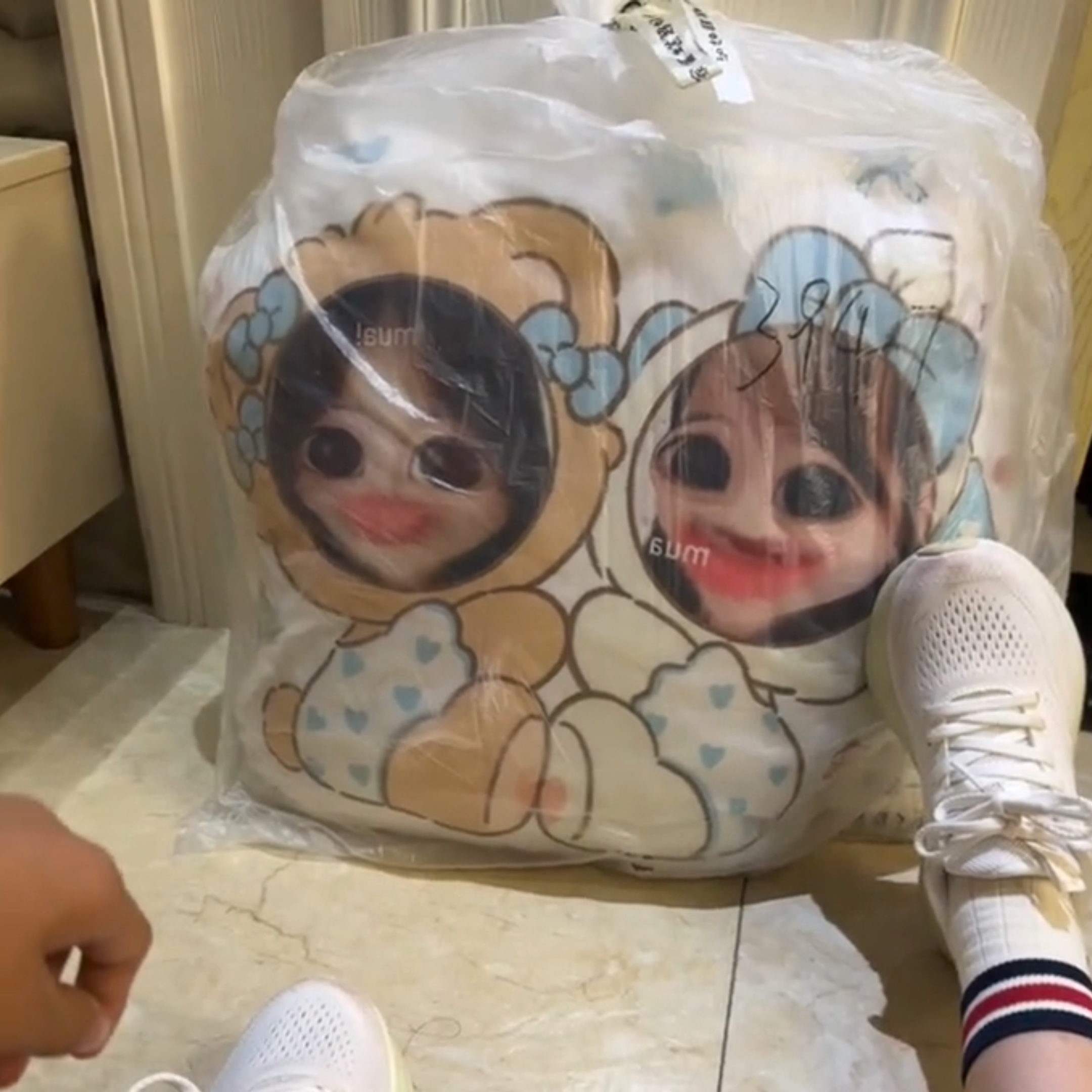 双人抱枕diy定制人脸抱枕玩偶图片