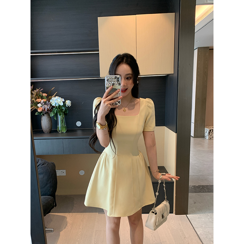 XINYI【奶油舒芙蕾】夏季方领正肩连衣裙收腰显瘦气质X625Q04927