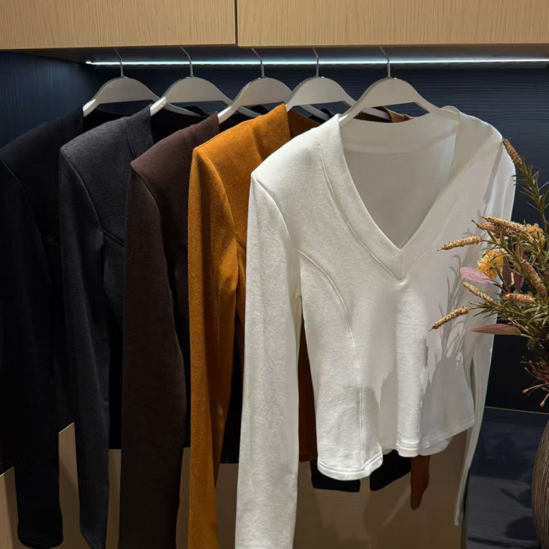 XINYI【天鹅颈】秋冬简约V领磨毛加厚针织打底衫女显瘦内搭T恤
