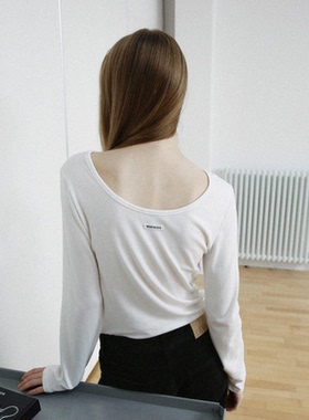 直邮 韩国代购官网女装LEVAR 柔软小露背长袖T恤 可前后两穿