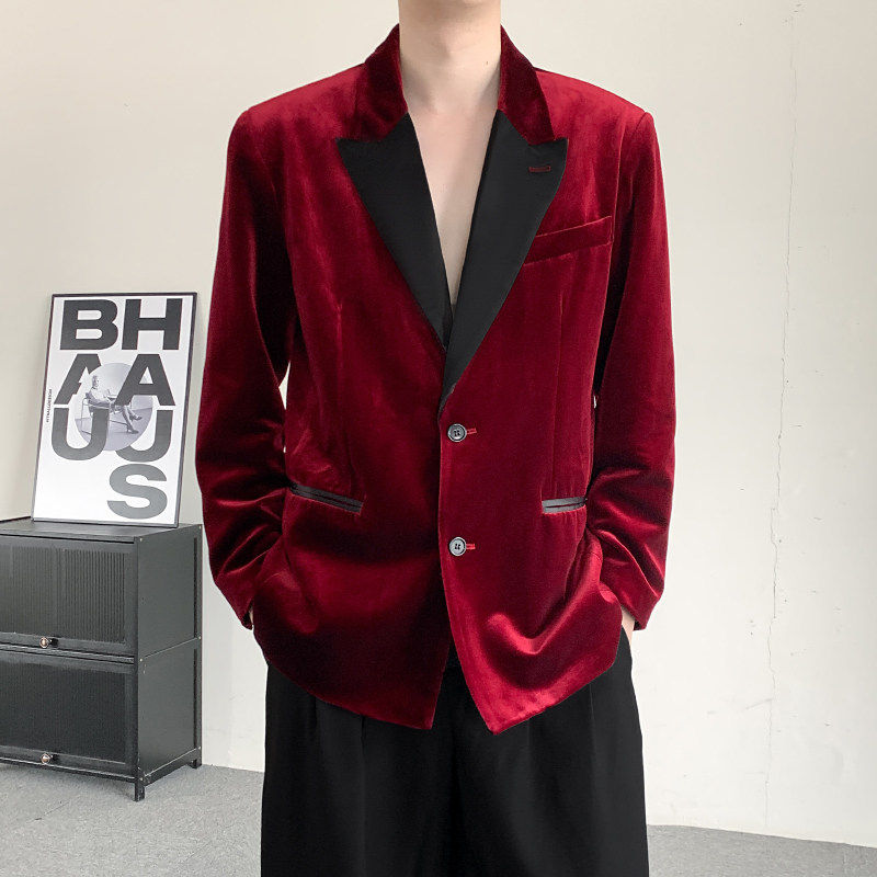 2025秋装酒红色轻奢丝绒西装戗驳领宴会礼服男西装主持人结婚外套