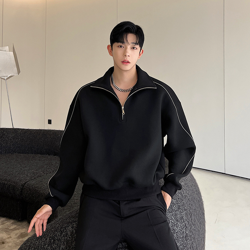 半拉链拼接卫衣