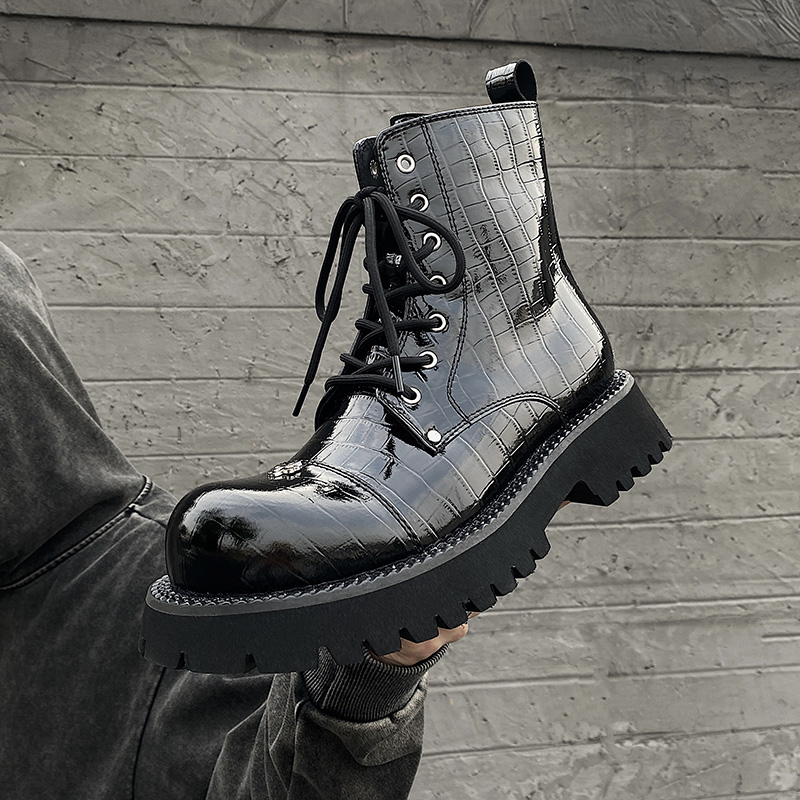 休闲马丁靴男亮面厚底漆皮黑色百搭cleanfit秋冬潮高级感高帮皮鞋