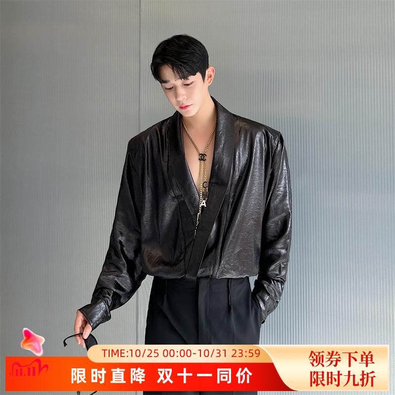 小众液态光泽亮面大V领高级感皮衬衣外套男雅痞炸街韩版痞帅衬衫