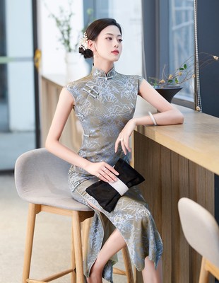 旗袍微胖遮肚子显瘦灰黄色高考2025新款新中式日常无袖妈妈夏秋