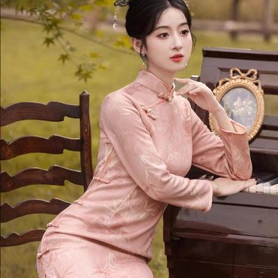 粉色绝美旗袍2024年新款加绒加厚年轻款秋冬长袖改良连衣裙女冬季