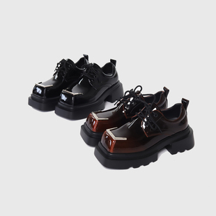 Duiisko 异形方头德比鞋男士高级感漆皮亮面痞帅厚底增高大头皮鞋