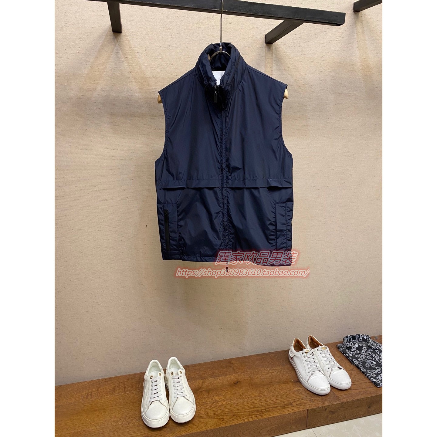 轻奢新款高端纯色连帽马甲外套男士春秋季薄款户外透气无袖背心