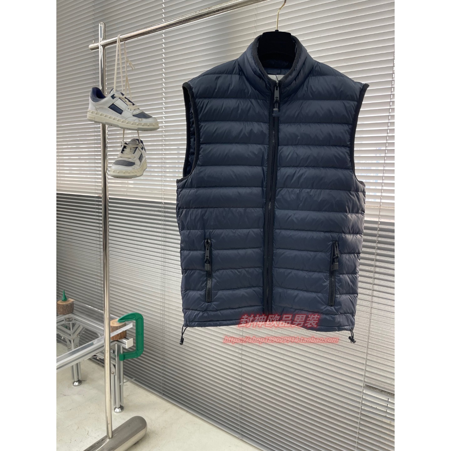 男士极简秋冬季立领欧洲站户外马甲外套拉链立领棉男运动简约防风