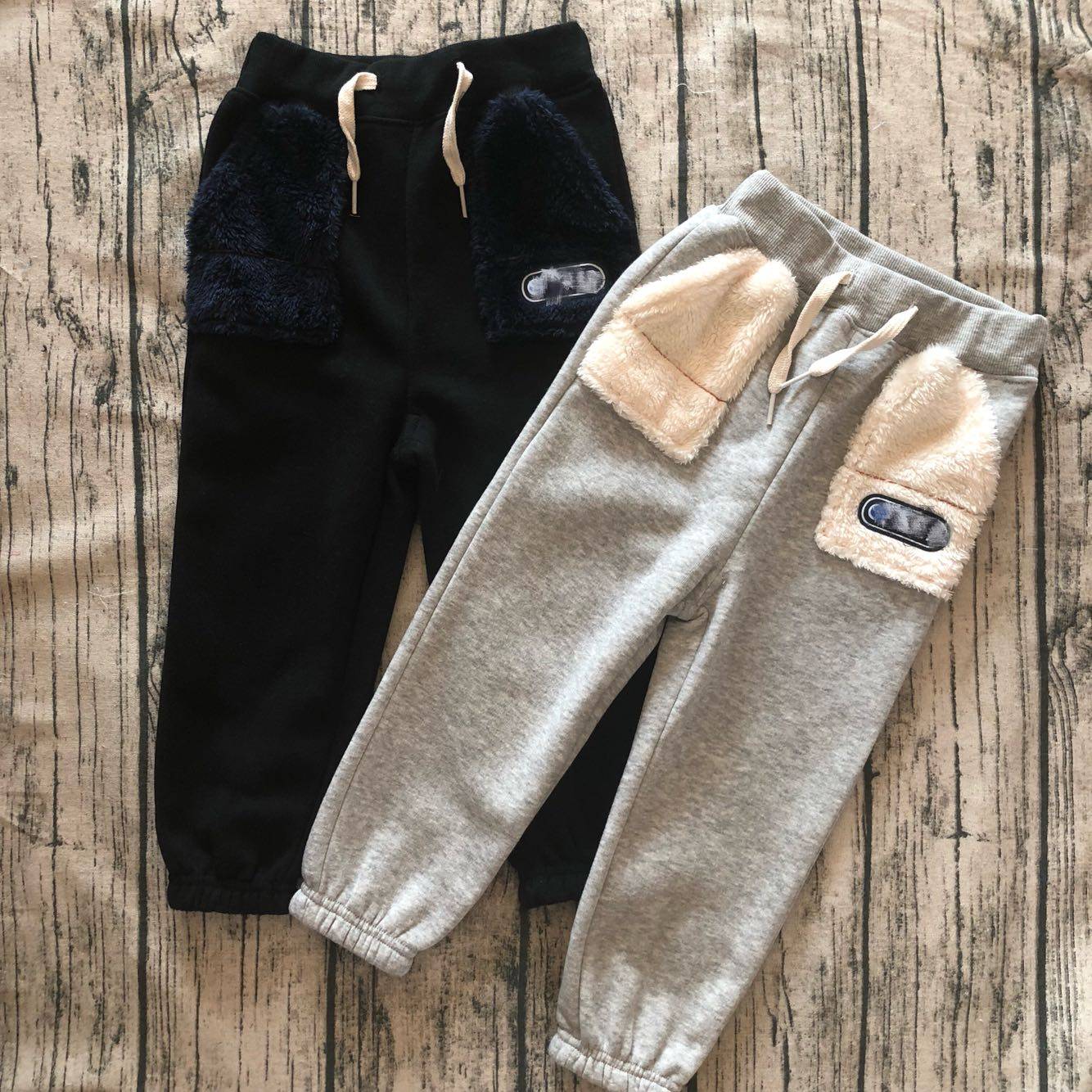 外贸原单抓绒松紧腰抽绳休闲裤 男女童春秋收腿百搭裤 出口日本