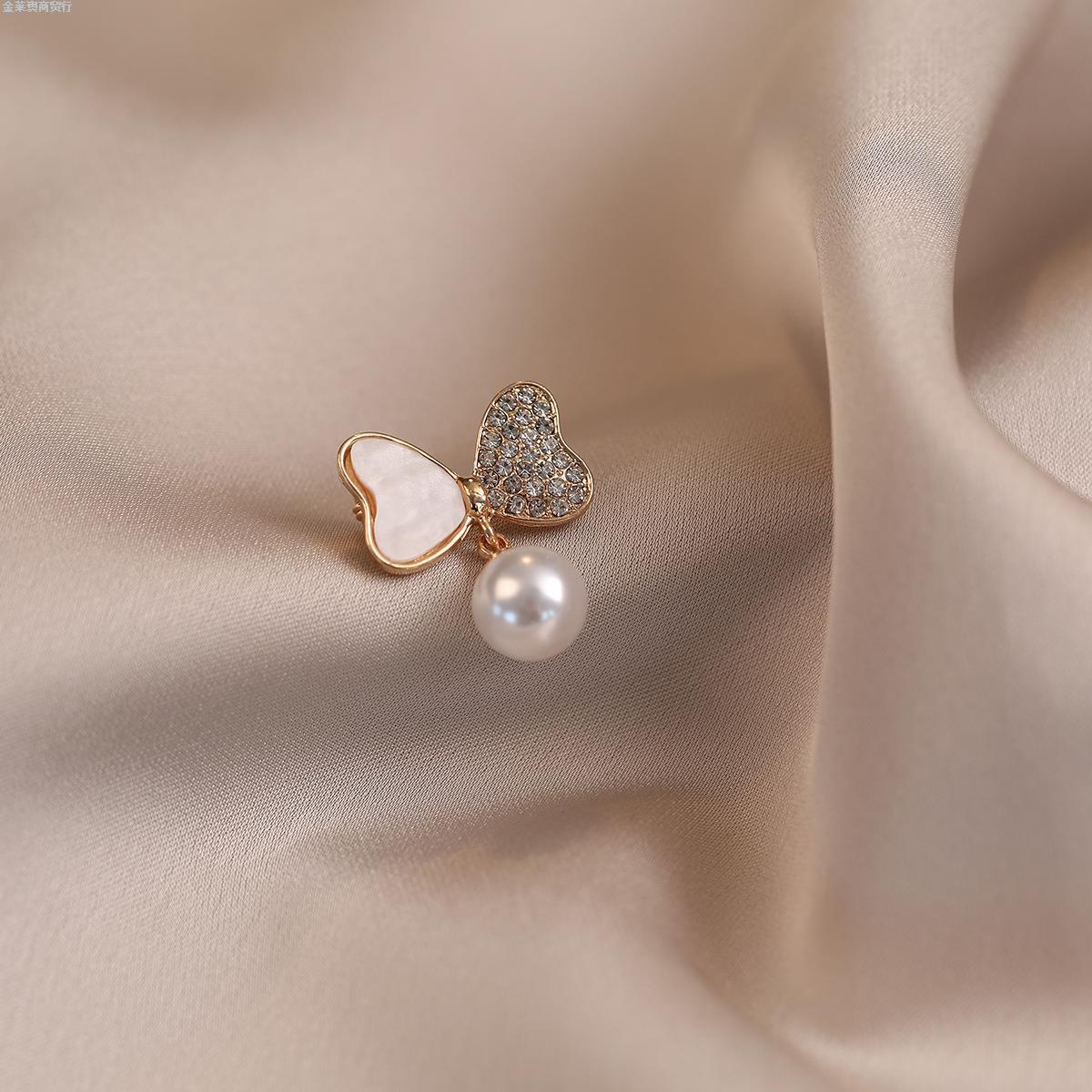 蝴蝶结防走光胸针高档配饰气质设计感领口防走光扣固定装饰品领针