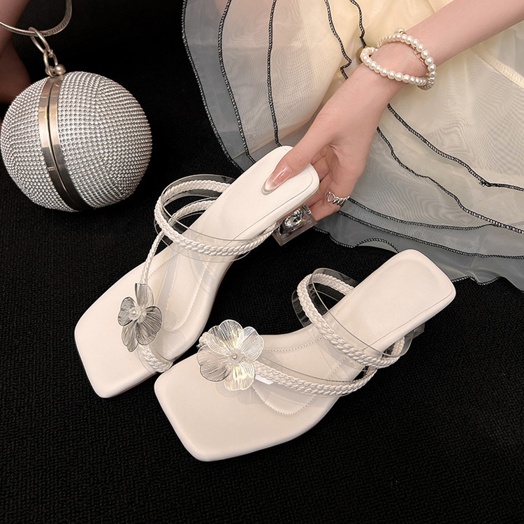 绝美水钻仙女风粗跟凉拖5cm拖鞋 透明编织水晶花朵露趾凉鞋粉白色
