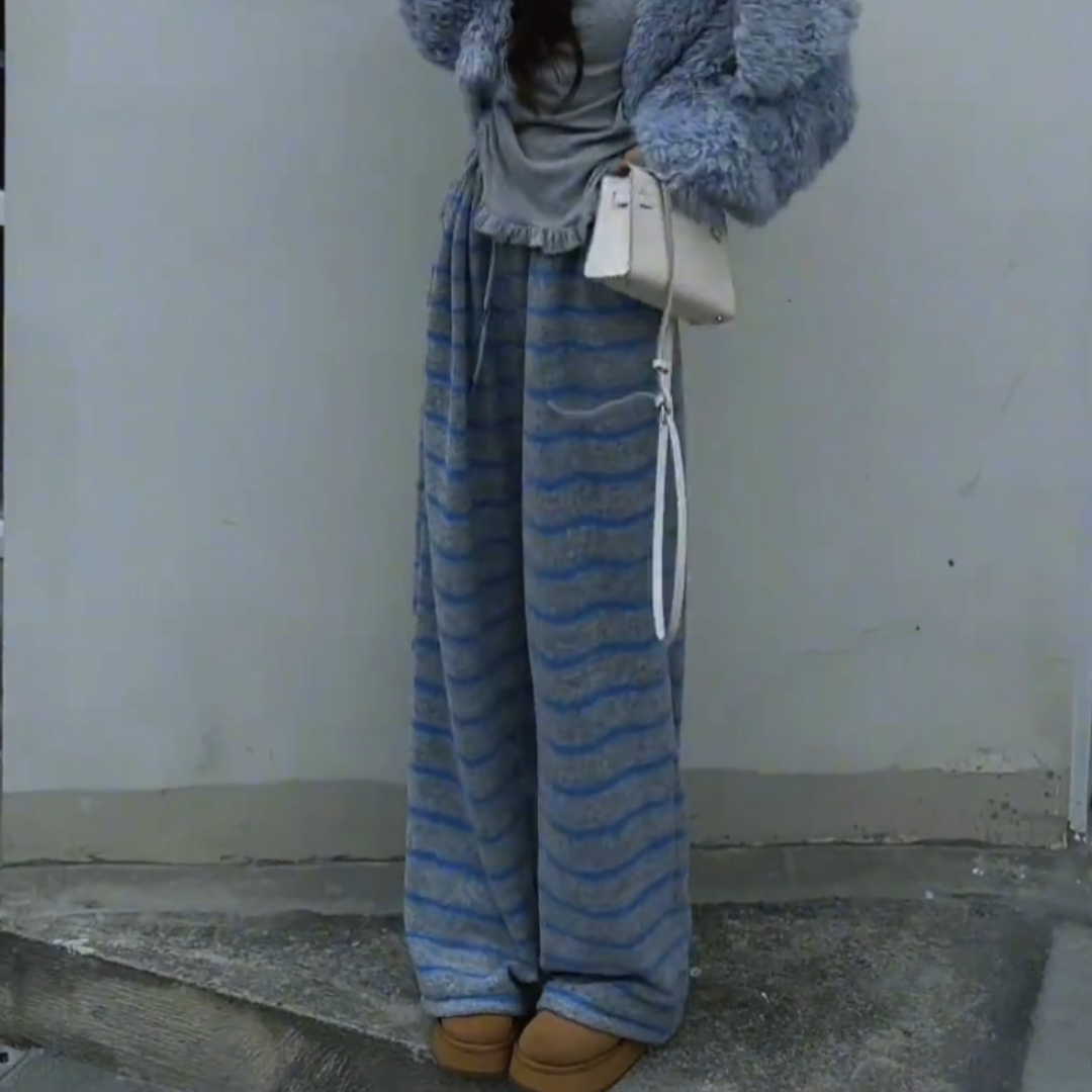 轻奢蓝灰条纹加绒抽绳休闲卫裤女冬季新款时尚百搭宽松显瘦阔腿裤,女装/女士精品,大码裤装,淘宝优惠券,粉丝福利购,淘宝优惠卷