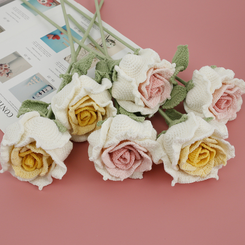 精品手工编织泰国玫瑰仿真花织女毛线钩织假花家居创意花束摆件