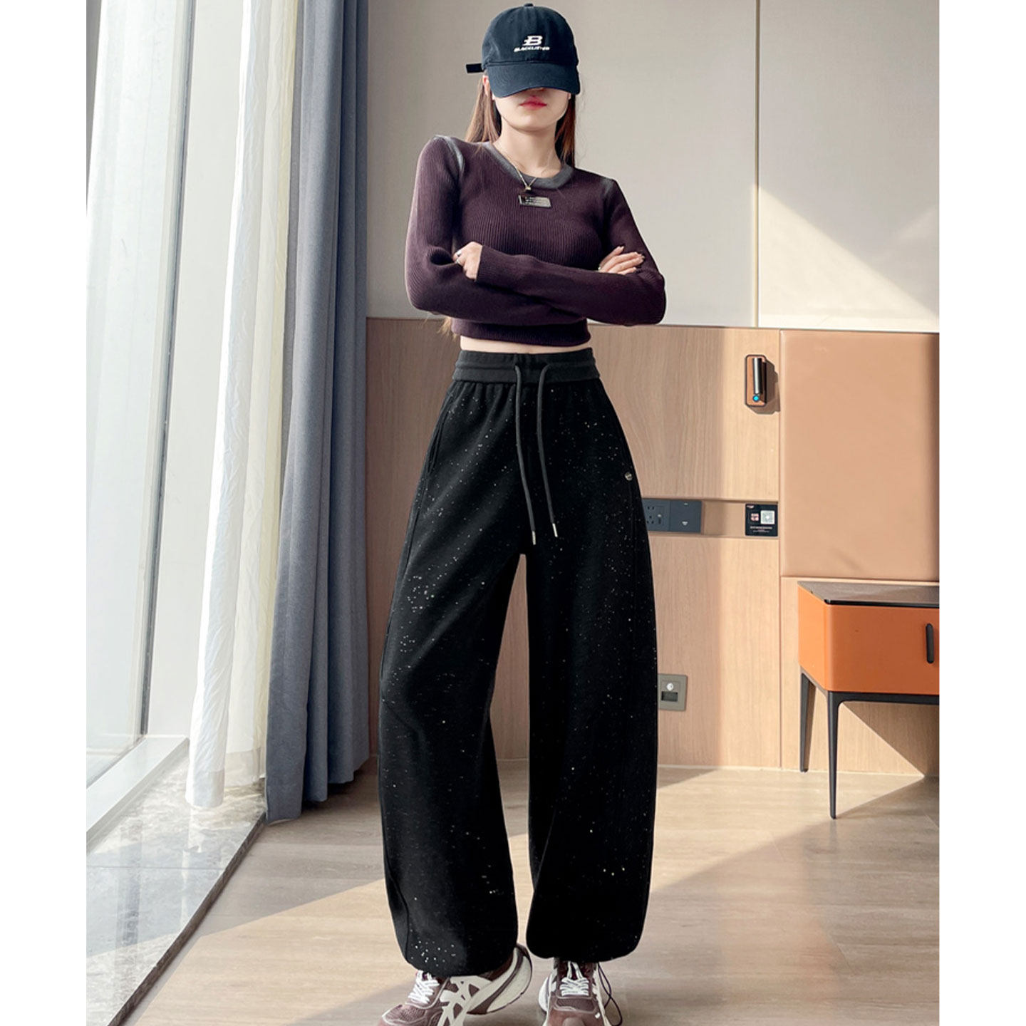 2026春季新款烫银弯刀裤休闲裤子女冬季加绒今年流行超火运动卫裤,女装/女士精品,休闲裤,淘宝优惠券,粉丝福利购,淘宝优惠卷