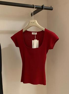 红色方领露锁骨短袖针织t恤女夏季小众修身气质辣妹短款小衫上衣