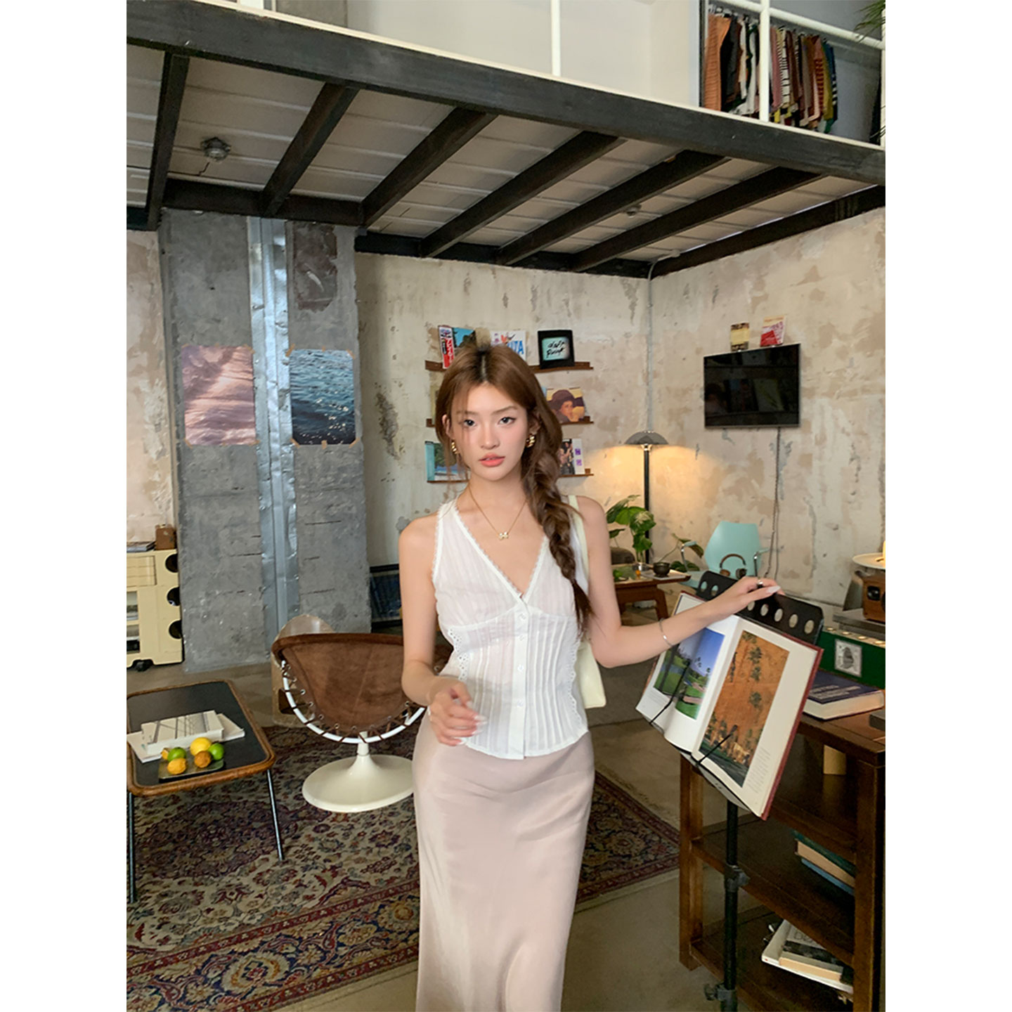 白色清新蕾丝花边设计系带背心女夏外穿辣妹穿搭吊带百搭无袖上衣
