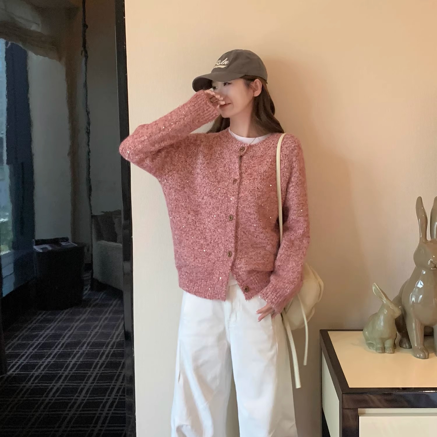 【赠送运费险】粉色针织开衫毛衣