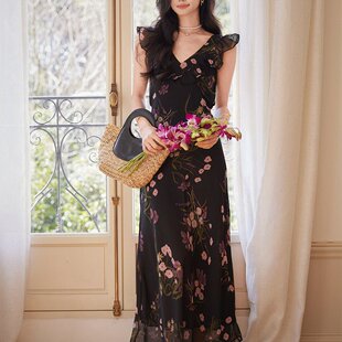 度假长裙 植物花卉小众设计感连衣裙女夏季 实拍 黑色荷叶领中长款