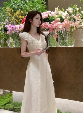 JustQin纱织星语新款夏装V领收腰长裙荷叶边白色连衣裙女