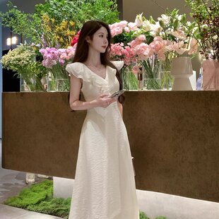 JustQin纱织星语新款 V领收腰长裙荷叶边白色连衣裙女 夏装