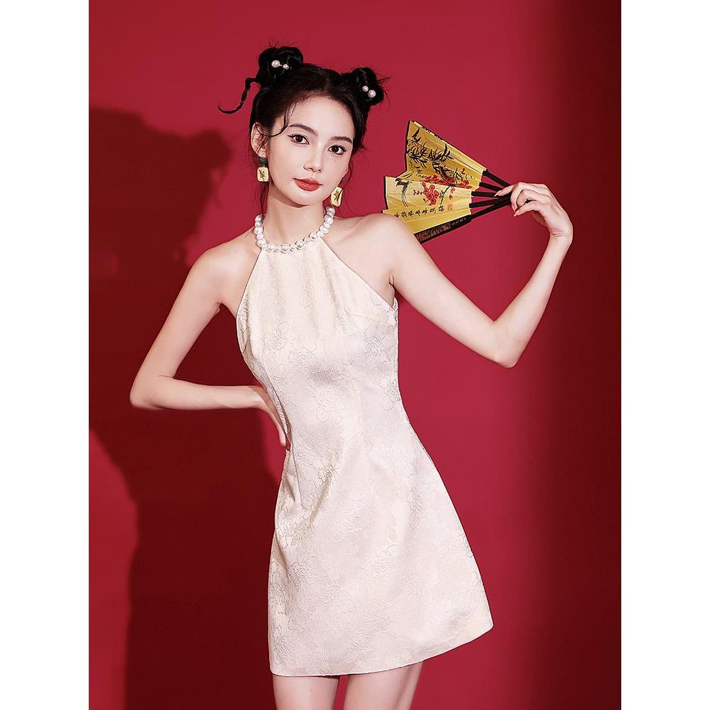 旗袍可小个子款性感风短款日常年轻白色国潮中式新改良少女挂穿脖
