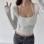 带胸垫 紧身显瘦撞色挂脖吊带两件套 女新款 辣妹风低领长袖 T恤套装