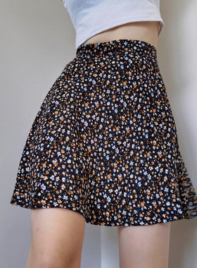 法式复古黑色碎花短裙高腰显腿长带打底修身款显瘦伞裙半身裙女