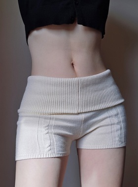 LOCKDOWN纯欲辣妹性感双层翻腰女修身显瘦弹力麻花针织休闲短裤