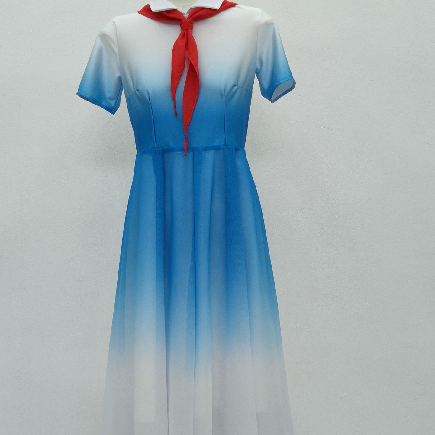 中学生合唱团演出服成人女舞蹈服装现代舞青春活力朗诵表演连衣裙