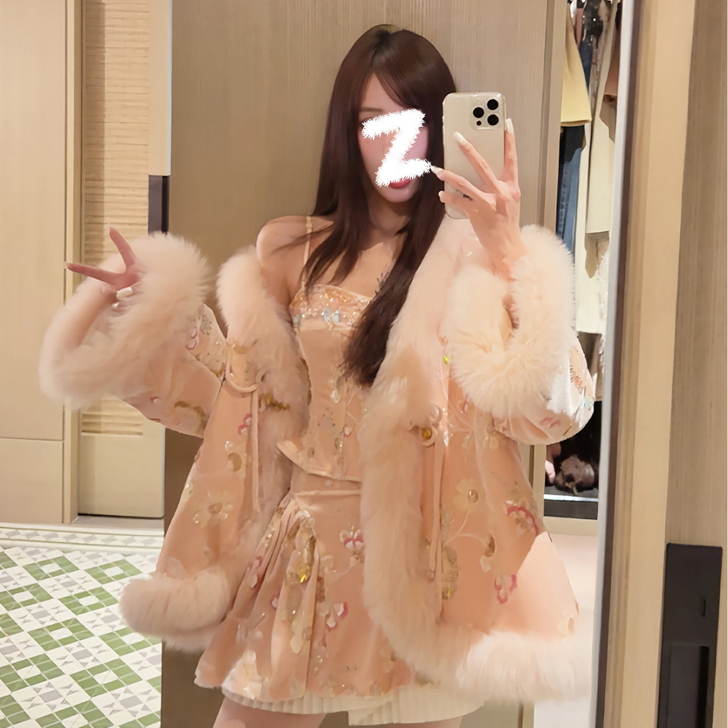 Ayomis涤纶冬季时尚外套羽绒服