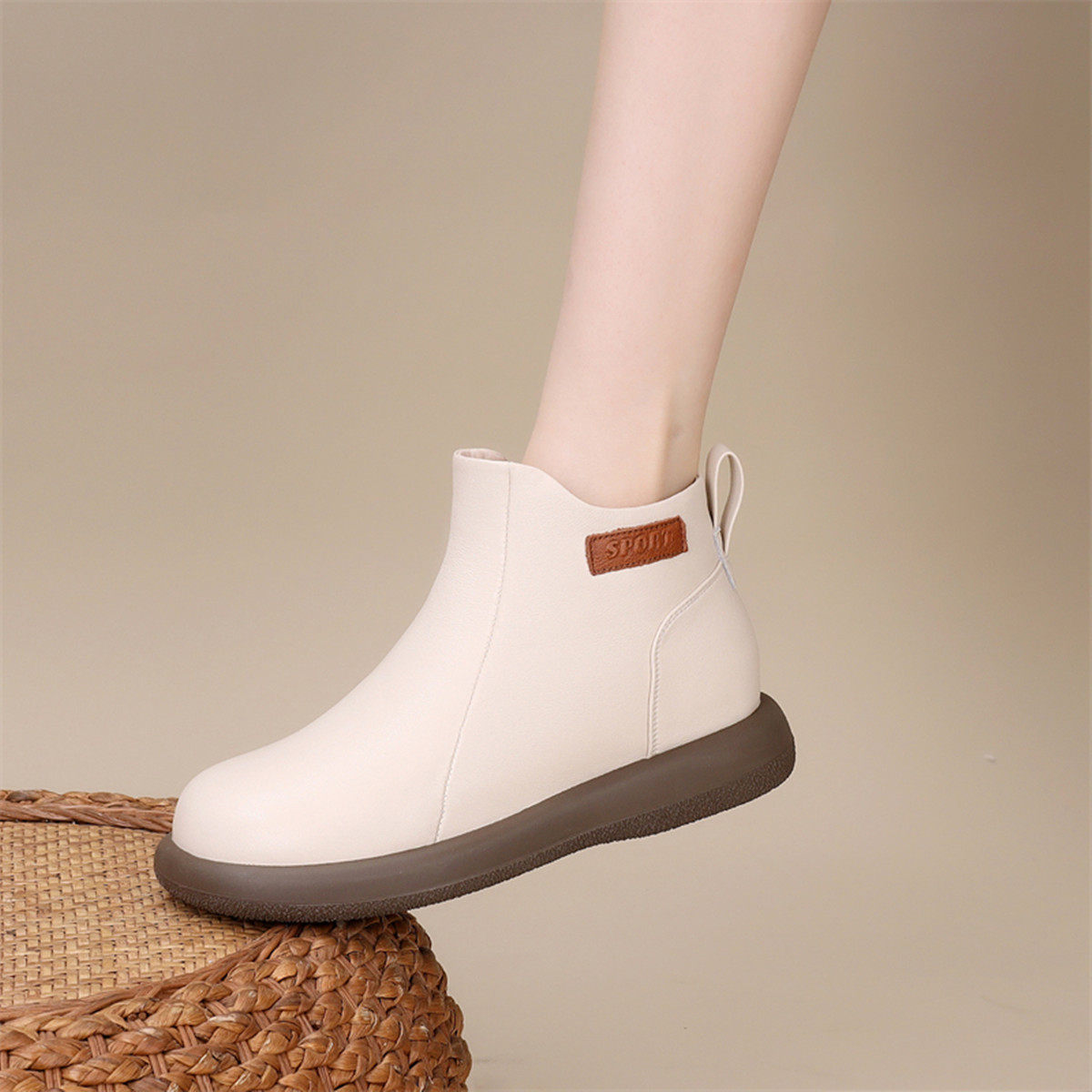 真皮短靴女冬季防滑加绒加厚妈妈鞋羊毛靴子保暖棉鞋平底雪地靴女,女鞋,时尚雪地靴,淘宝优惠券,粉丝福利购,淘宝优惠卷