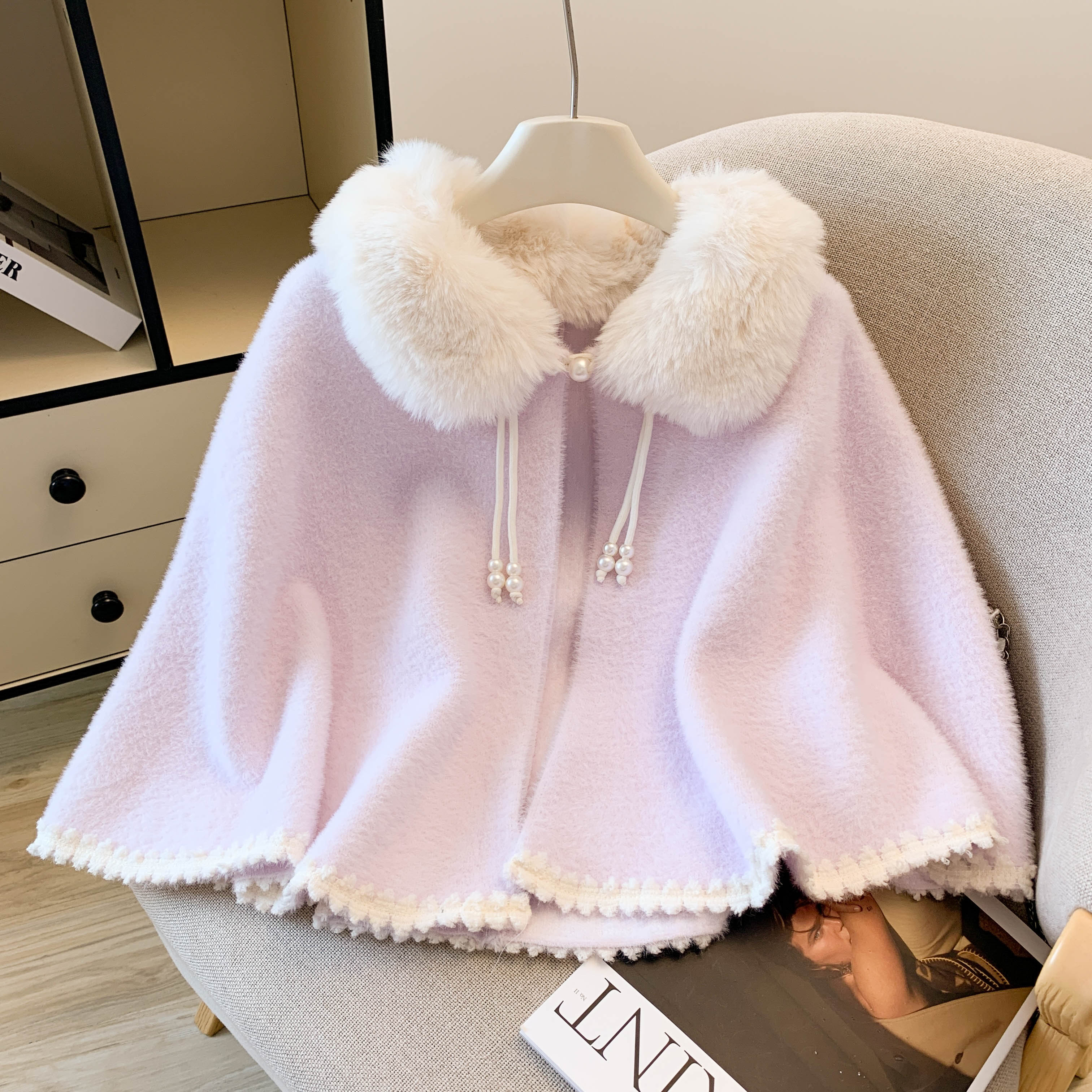 小香风温柔淑女珍珠扣开衫斗篷毛衣女秋冬披风外套毛毛领披肩上衣