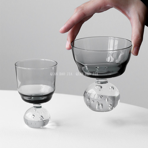 钱道嘉气泡底座珠点杯
