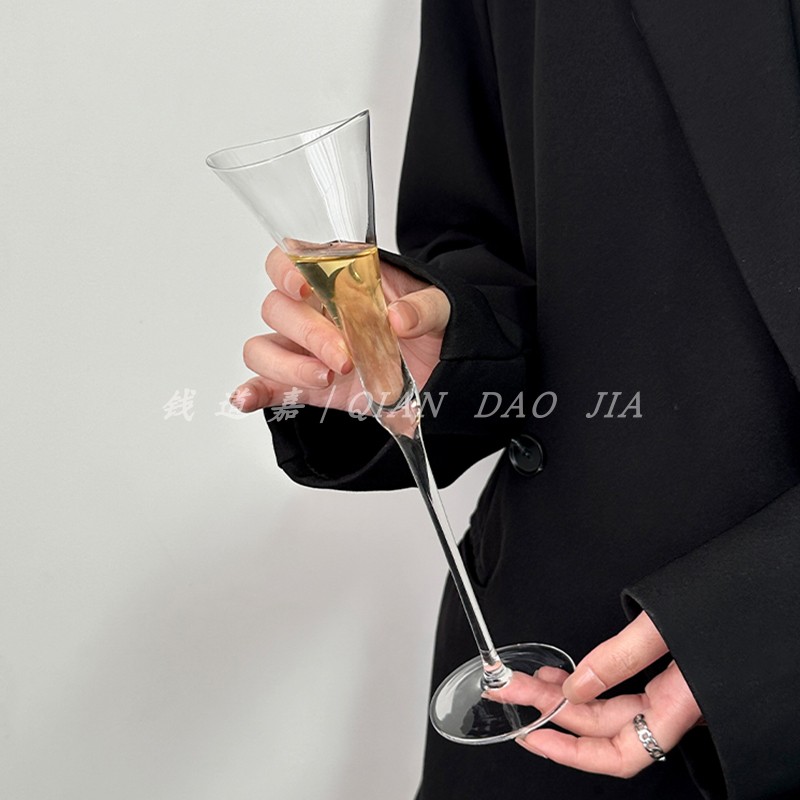 钱道嘉高颜值香槟杯潮流纤体酒杯