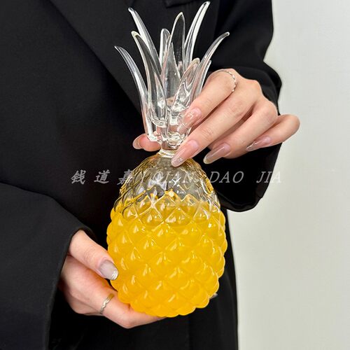 钱道嘉网红博主同款菠萝吸管杯子