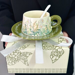 钱道嘉油画风铃花咖啡杯碟套装