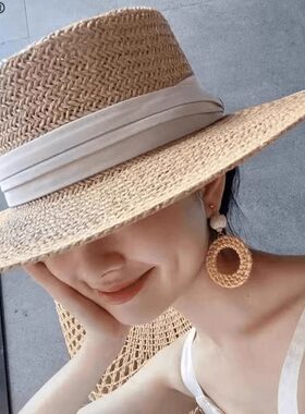FVQA巴拿马草编礼帽女夏季海边遮阳度假风英伦复古大帽檐平顶草帽