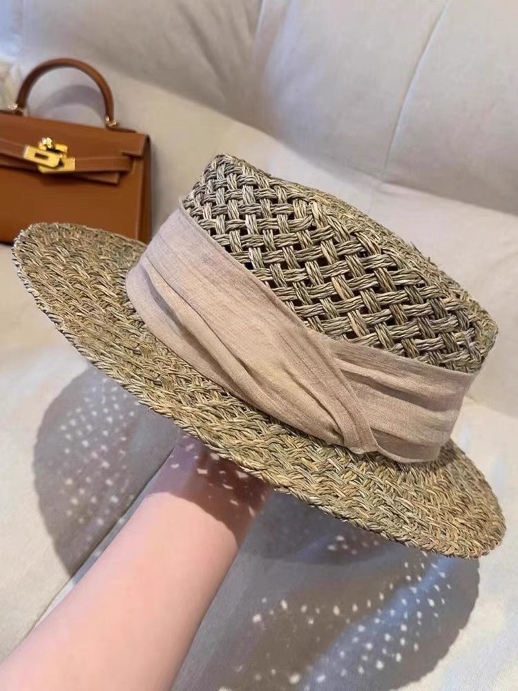 草帽女夏季新款老钱风亚麻缎带海边度假防晒遮阳帽咸草编织礼帽潮
