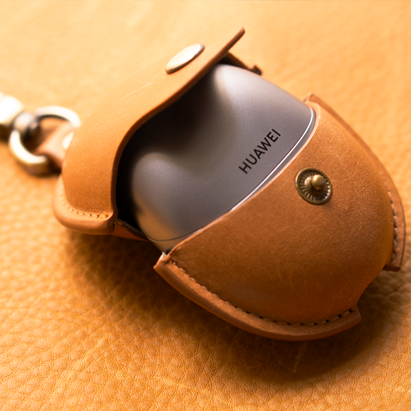 华为FreeBuds 6真皮耳机套适用华为5保护壳HUAWEI/华为真无线蓝牙耳机freebuds5真皮革卡扣式手工收纳包