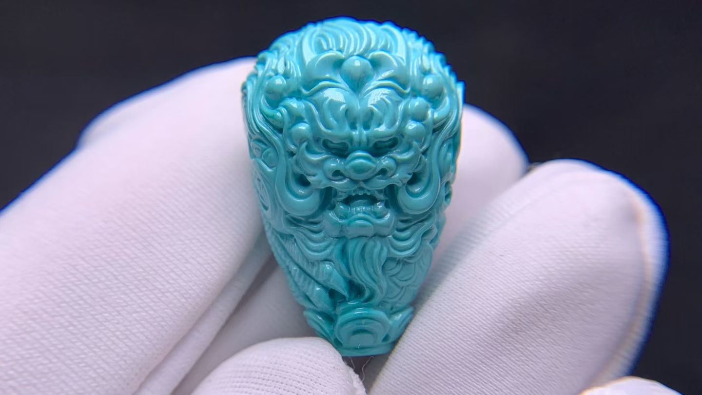 湖北十堰矿区天然原矿高瓷绿松石精工雕刻龙三通佛头配珠顶珠套装