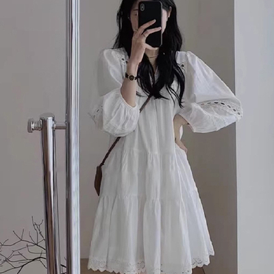 法式白色泡泡袖衬衫连衣