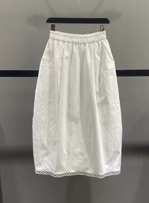 加厚棉黑色花苞裙女秋冬高腰松紧口袋镂空花边中长款韩系半身裙