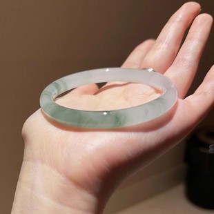 天然正品玉镯子女款冰糯种翡翠色天山翠玉镯玉石器雪翠冰翠手镯子